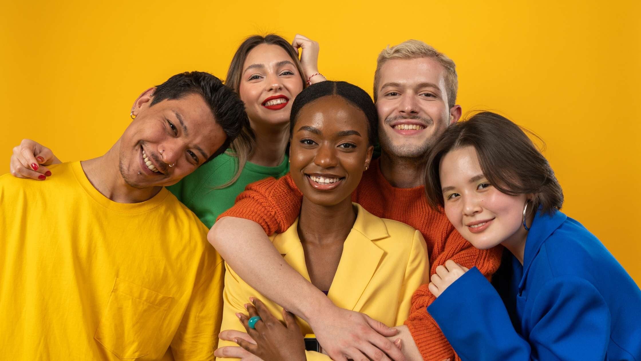 Friends Building Together 5 Team Building Activities For Families and Friends – A Casa Mia